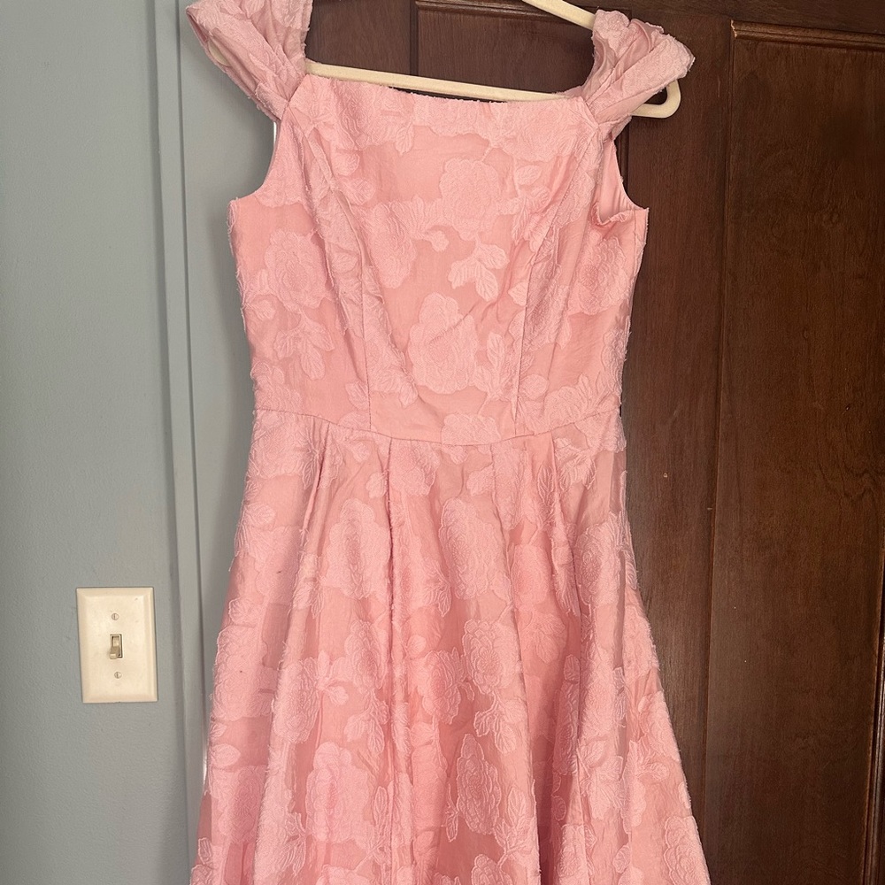 Gal Meets Glam / Augusta, Size 4